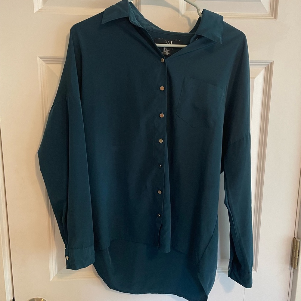 Forever 21 small deep green long-sleeve top